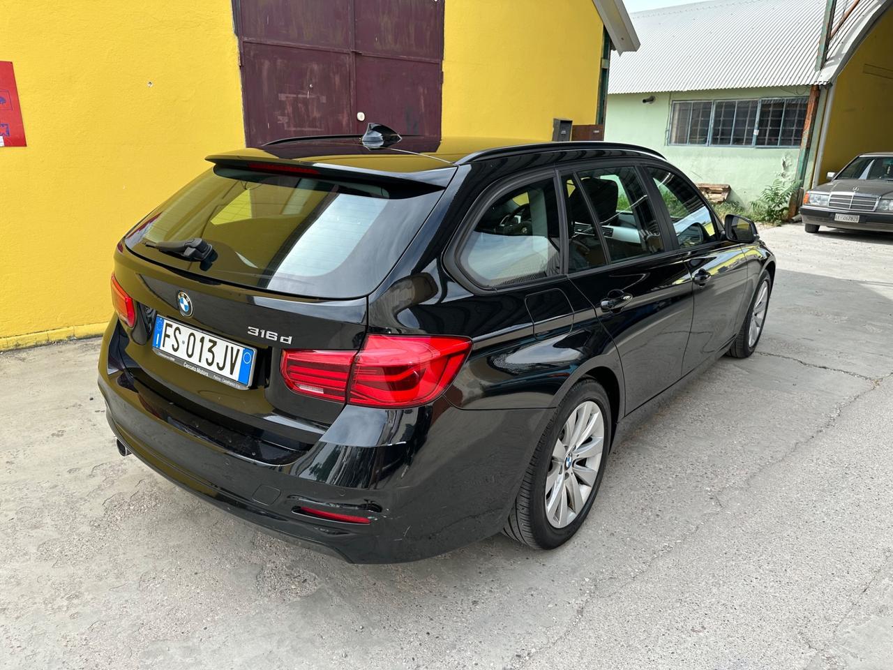 Bmw 316d Fari Led Navigatore Cambio Autom-2018