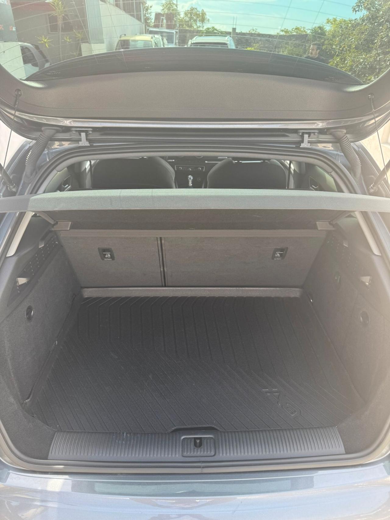 Audi A3 SPB 1.6 TDI S tronic Sport