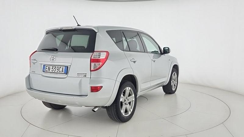 Toyota RAV4 RAV4 2.2 D-CAT A/T 4WD Lounge