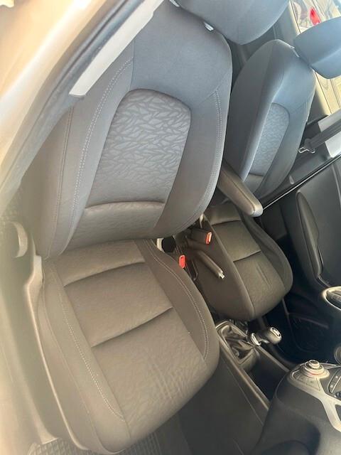 HYUNDAI IX20 DIESEL CON TAGLIANDI CERTIFICATI!
