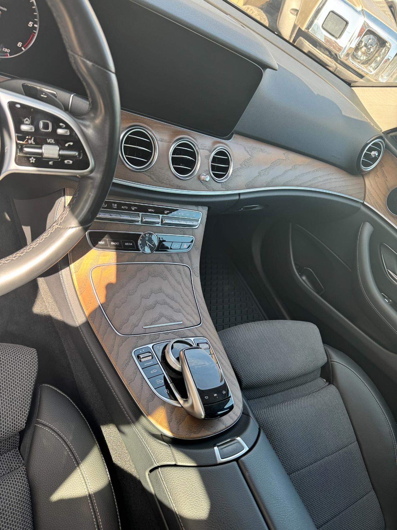 Mercedes-benz E 220 d S.W. 4Matic Auto Premium Plus