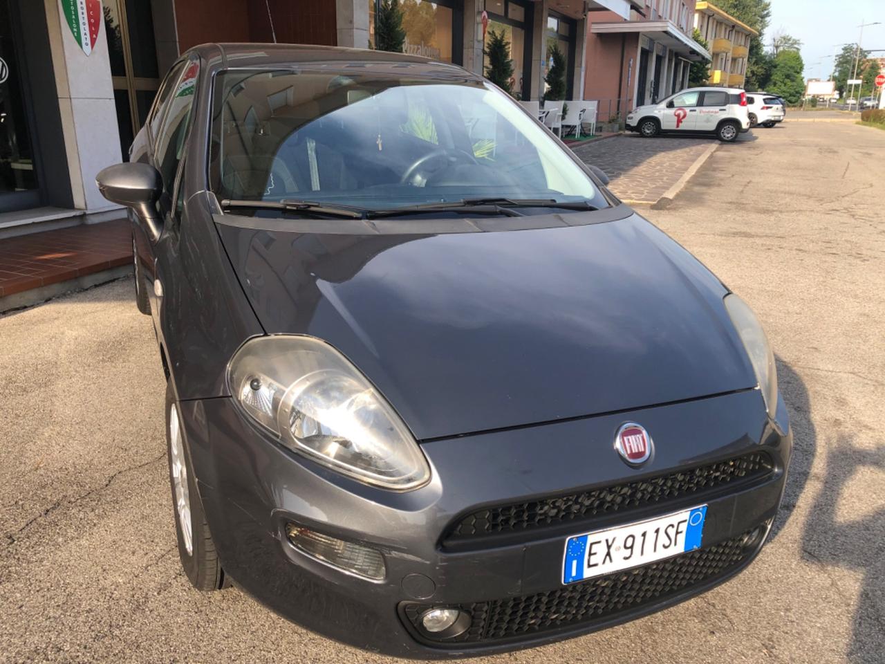 Fiat Punto 1.2 8V 5 porte Lounge impianto GPL