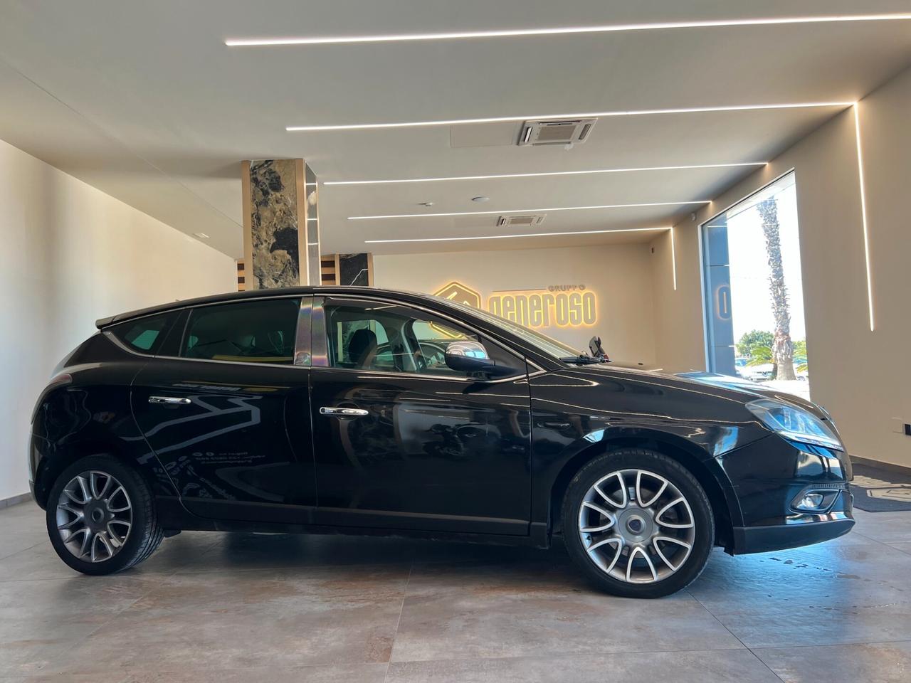 Lancia Delta 2.0 MJT DPF Oro