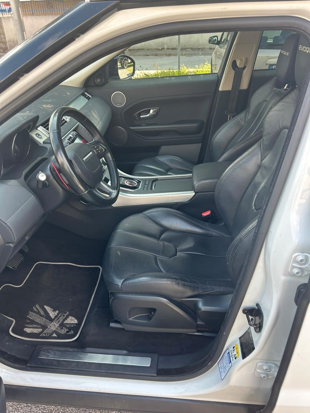 Land Rover Range Evoque 2.2 TD4 5p. British Edition Dynamic