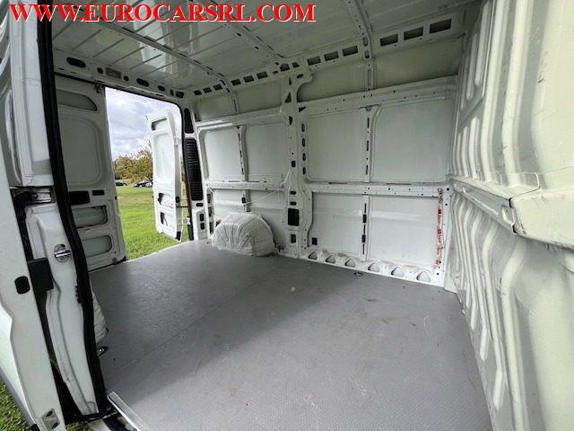 PEUGEOT Boxer 330 2.2 BlueHDi 140 S&S PM-TM Furgone