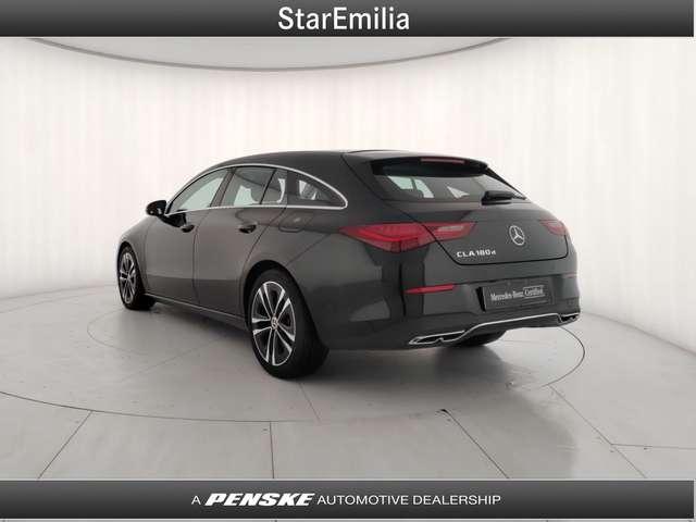 Mercedes-Benz CLA 180 CLA 180 d Automatic Shooting Brake Progressive Ad
