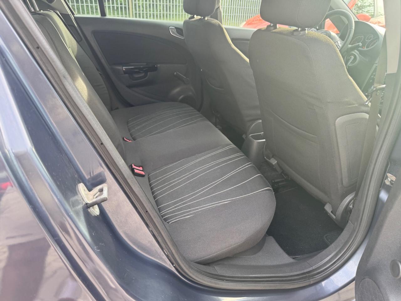 Opel Corsa 1.2 5 porte Cosmo