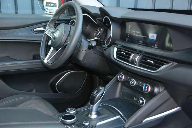 Alfa Romeo Stelvio 2.2 t Sport Tech Q4 190cv auto