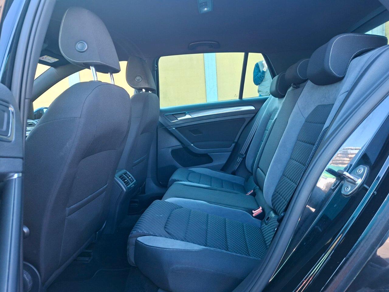 Volkswagen Golf 5 Porte Golf 5p 1.5 tsi Sport R-Line 150cv dsg