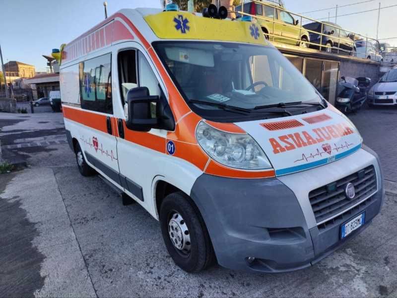 FIAT Ducato V 33 2006 AMBULANZA ducato EDM MH2 2.3 mjt 120cv