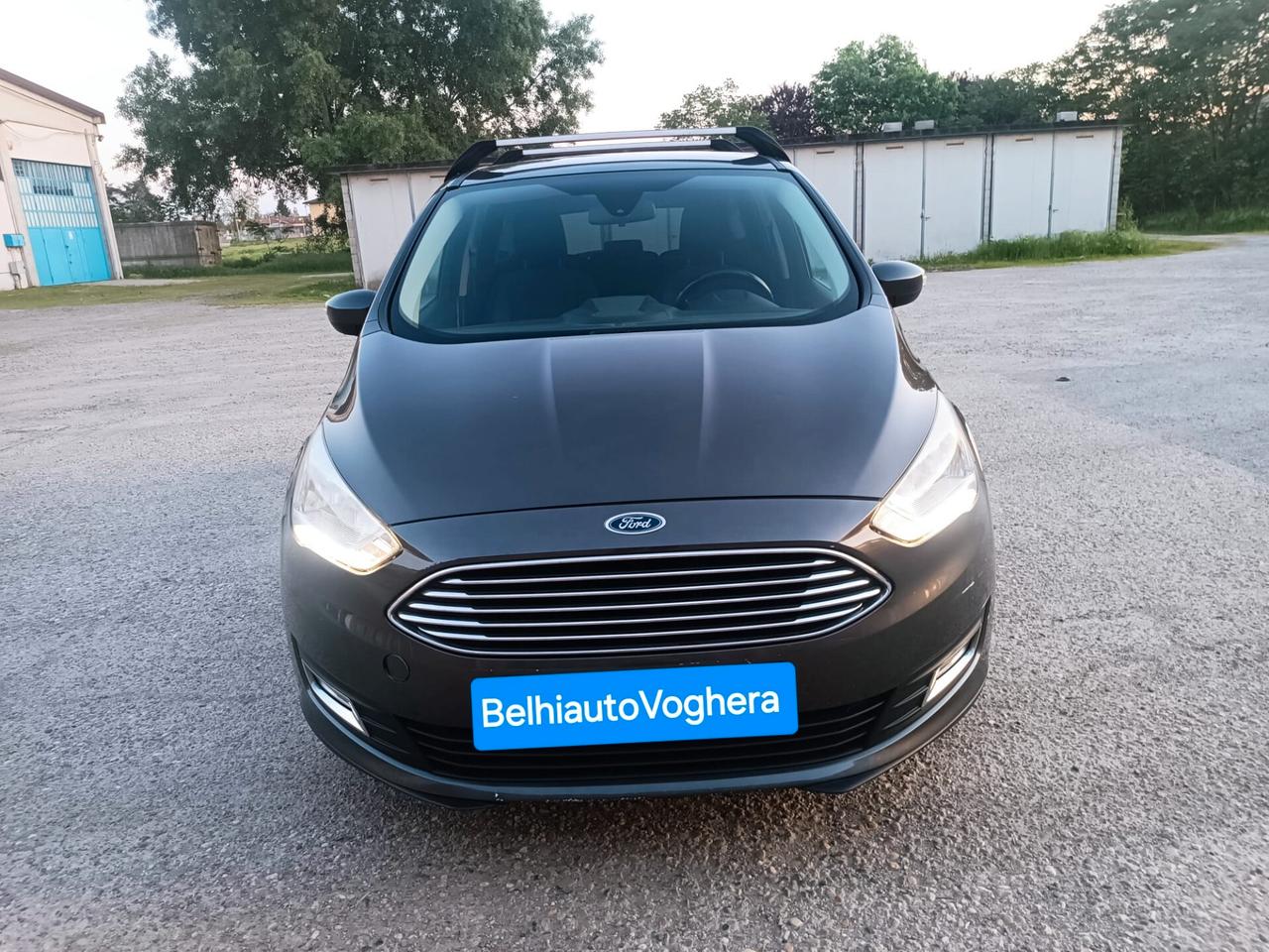 Ford C-Max Titanium 2016---1.0 Benzina
