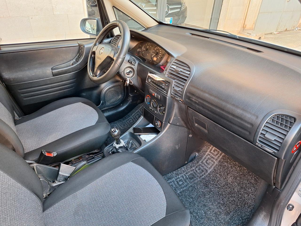 Opel Zafira Gancio traino