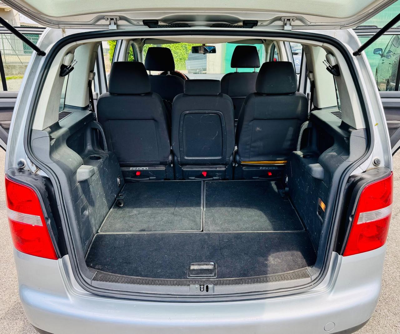 Volkswagen Touran 1.9 TDI 105CV Trendline 7 posti