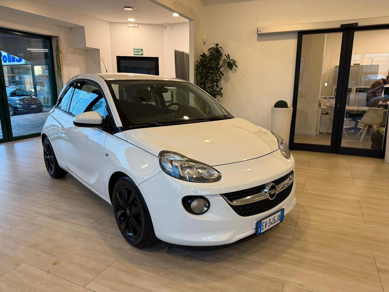 Opel Adam 1.2 70 CV Jam