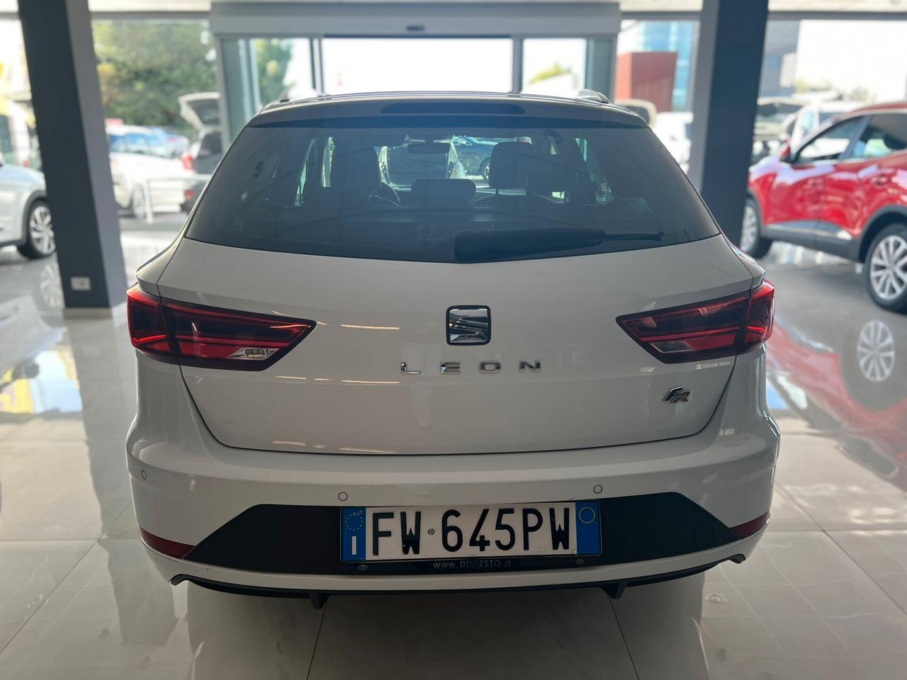 Seat Leon 1.6 TDI 115 CV ST Style *PIENO OMAGGIO*