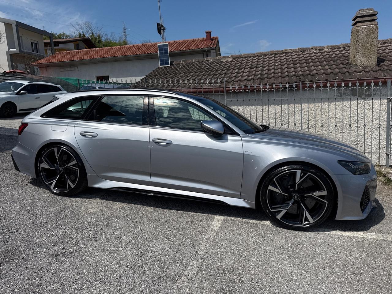 Audi RS6 Avant 4.0 TFSI V8 quattro tiptronic