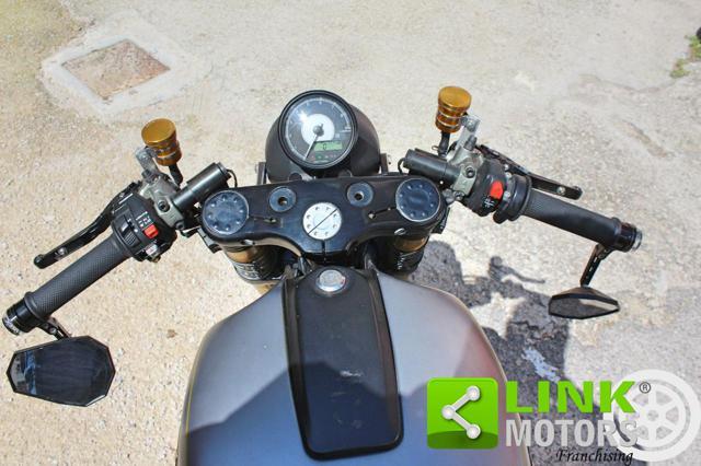 SUZUKI GS 550 CAFE RACER