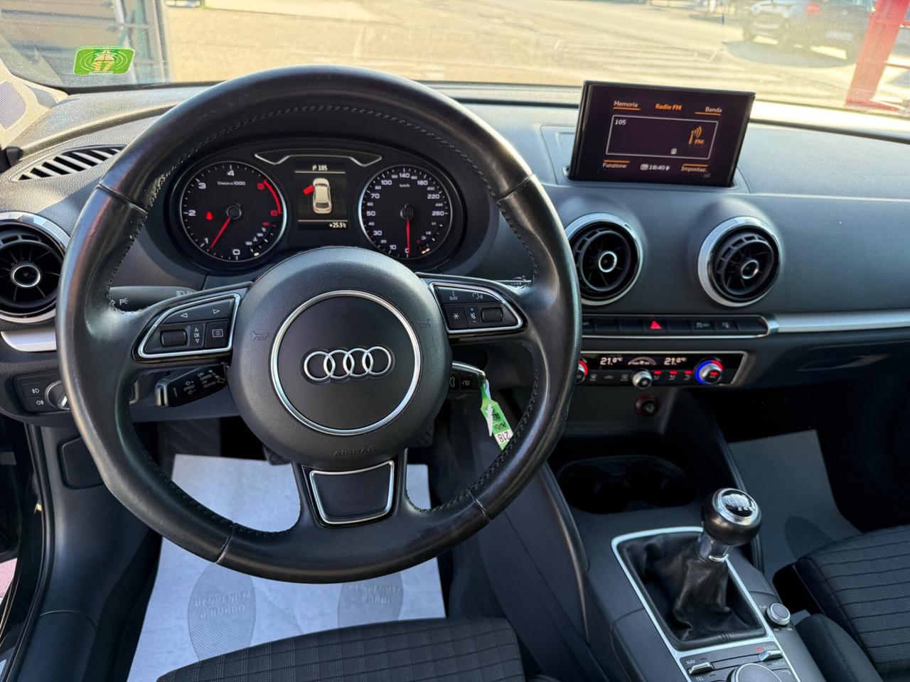 Audi A3 1.6 TDI Design 3 PORTE EURO6