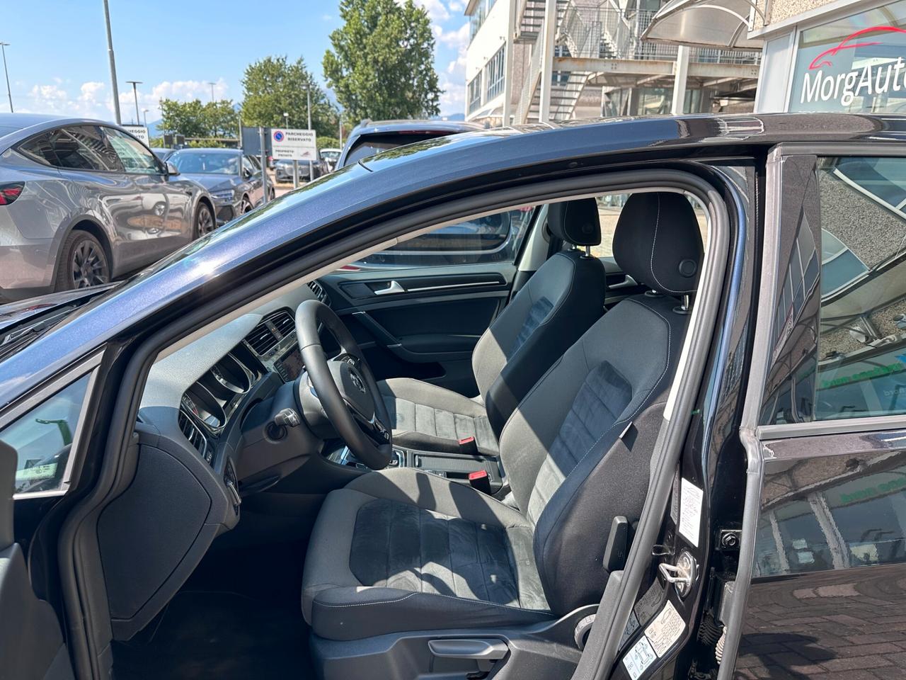 VW GOLF 1.6TDI 110CV DSG HIGHLINE EURO6b 1PROPRIETARIO