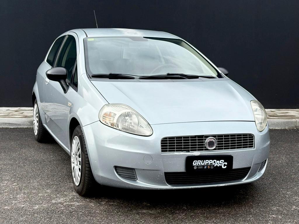 Fiat Grande Punto 3 Porte 1.2 BENZ 65 CV 3 P Dynamic ADATTA NEOPATENTATI