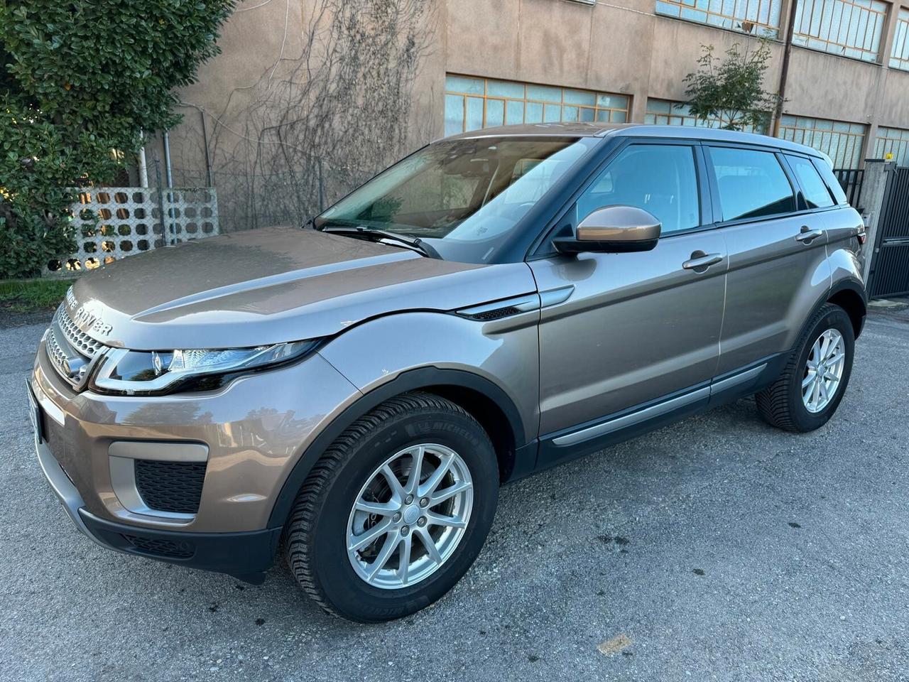 Land Rover Range Rover Evoque Range Rover Evoque 2.0 TD4 150 CV 5p. Pure