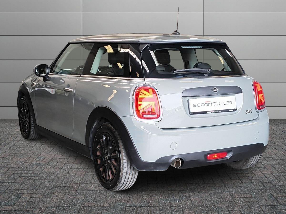 MINI Mini IV F56 2018 3p - Mini 3p 1.5 One 75cv