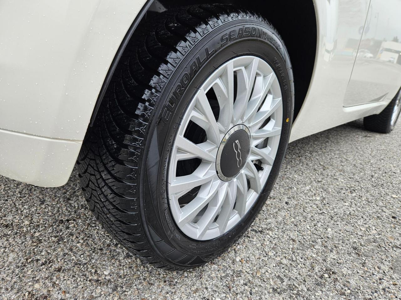 Fiat 500 1.0 hybrid Dolcevita 70cv