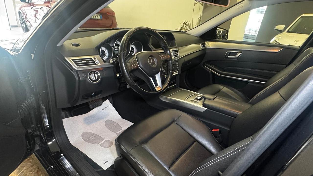 Mercedes-benz E 220 BlueTEC Premium 4matic - 2016