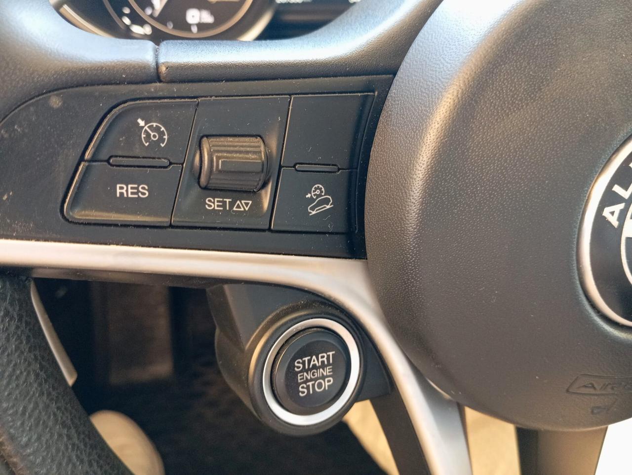 Alfa Romeo Stelvio 2.2 Turbodiesel 210 CV AT8 Q4 Veloce
