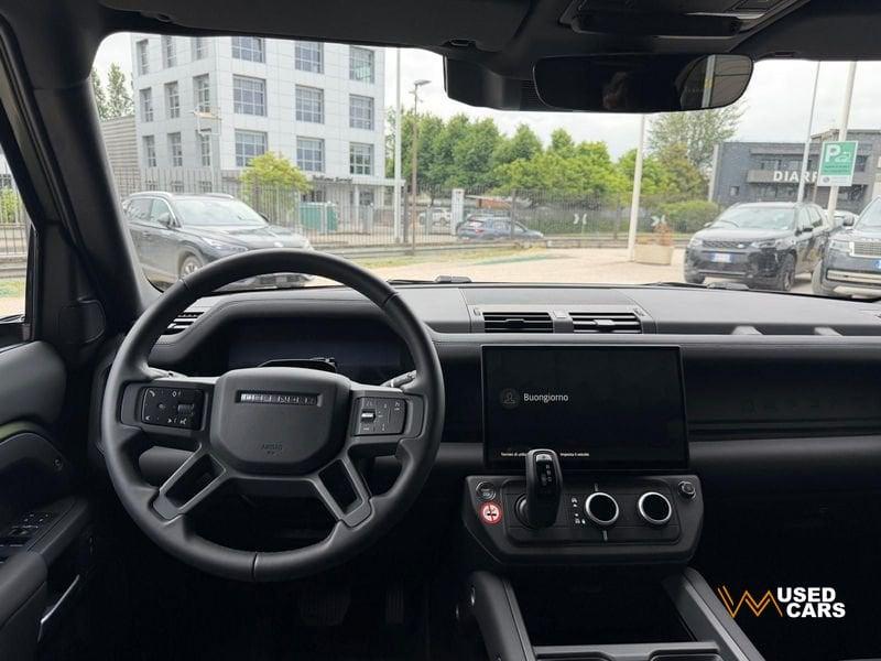 Land Rover Defender D200 AWD Auto 110 X-Dynamic SE