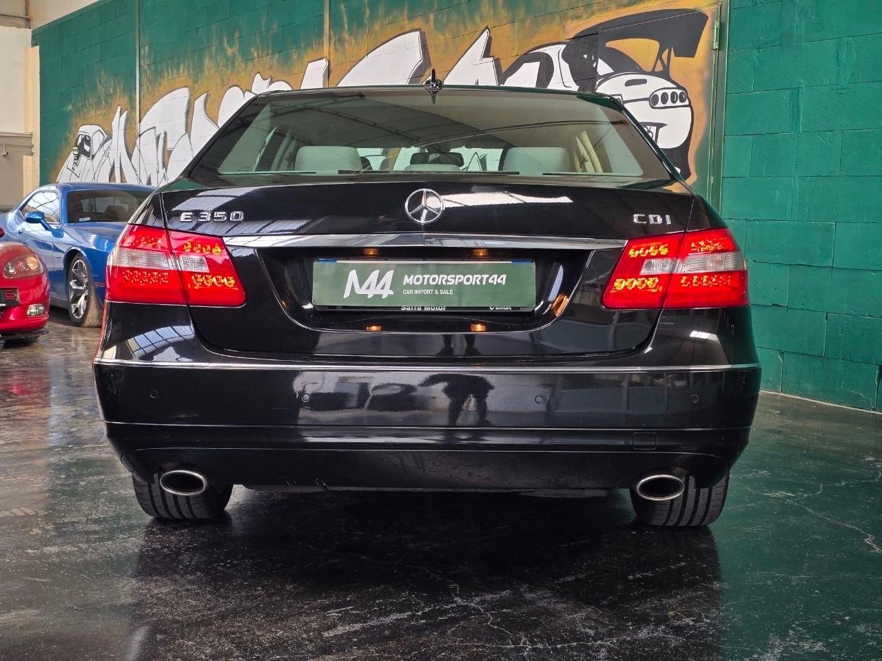 Mercedes-benz E 350 CDI BlueEFFICIENCY Avantgarde AMG