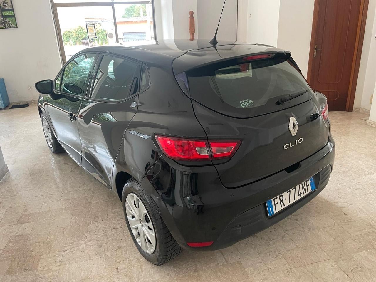 RENAULT CLIO 1.2 12V 90.000 KM "COME NUOVA"