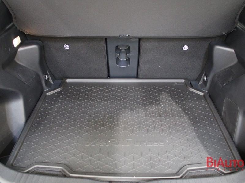 Toyota Yaris Cross Yaris Cross 1.5 Hybrid 5p. E-CVT AWD-i Trend