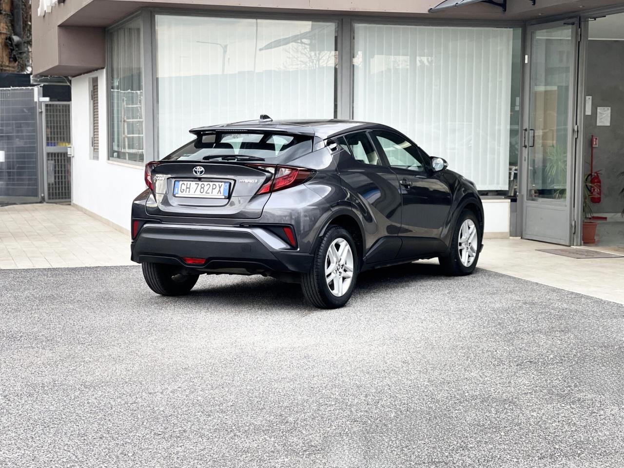 Toyota C-HR 1.8 Hybrid 98CV E6 Neo - 2021