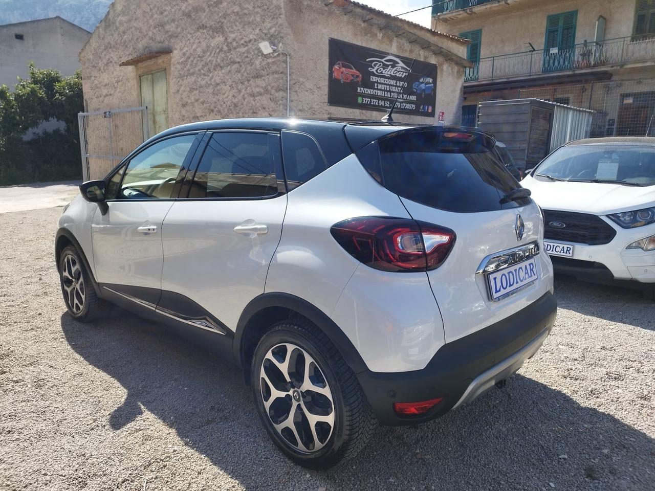 Renault Captur dCi 8V 110 CV Start&Stop Energy Initiale Paris