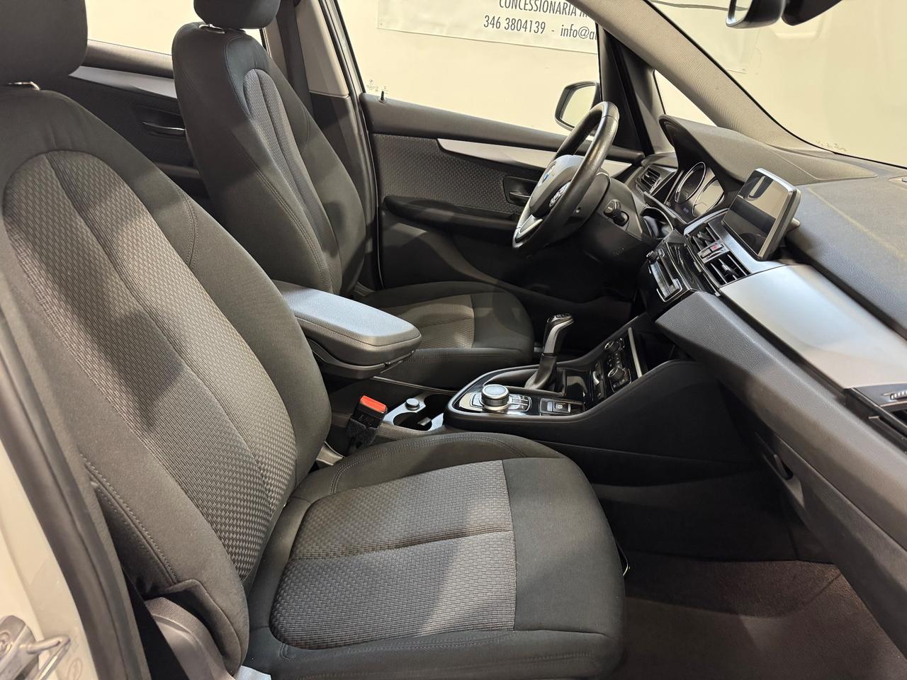 Bmw 2er Active Tourer 216d Advantage