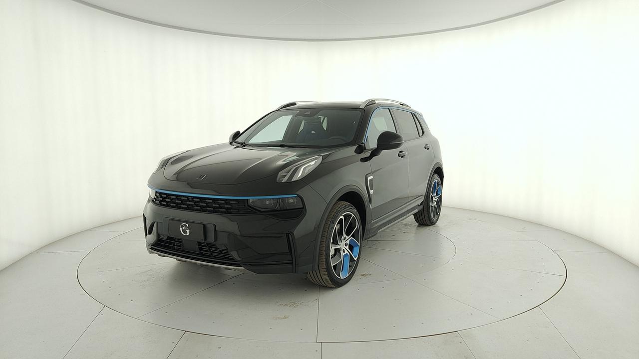 LYNK & CO 01 1.5 td phev auto