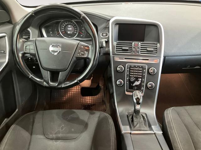 VOLVO XC60 D4 AWD Geartronic Kinetic