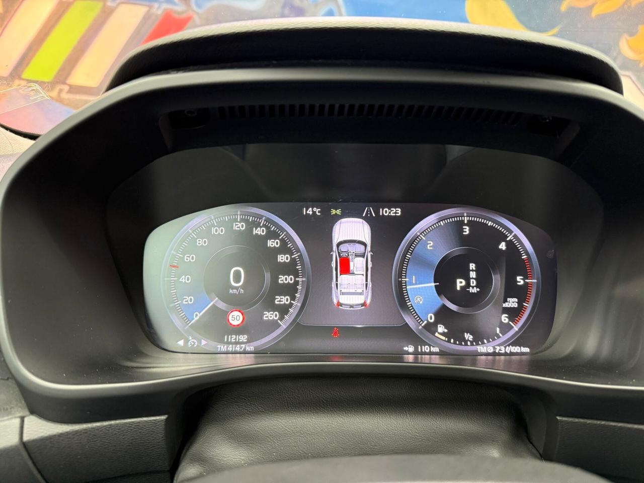 Volvo XC40 D3 AWD Geartronic R-DESING (137)