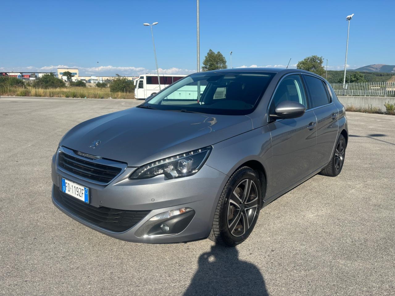 Peugeot 308 BlueHDi 120 S&S Allure