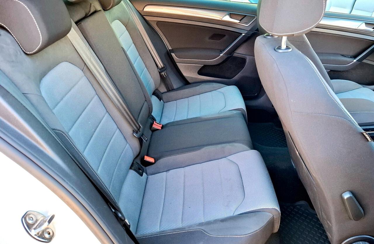 GOLF 1.6 TDI 110 CV 5p Rline