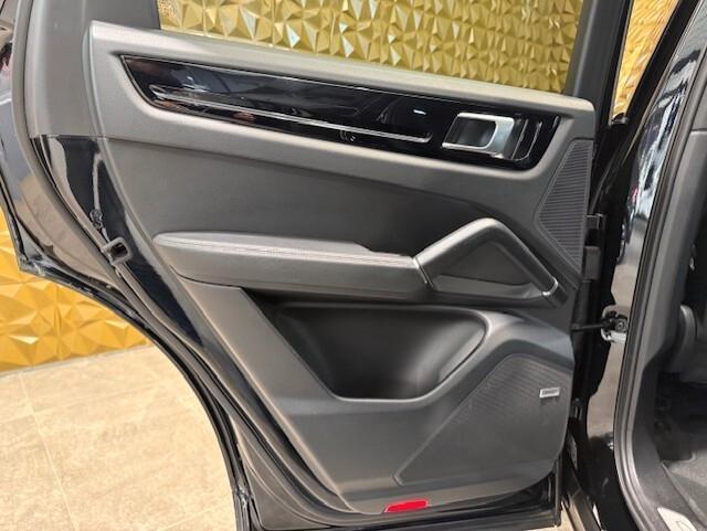 Porsche Cayenne 3.0 tiptronic 340cv