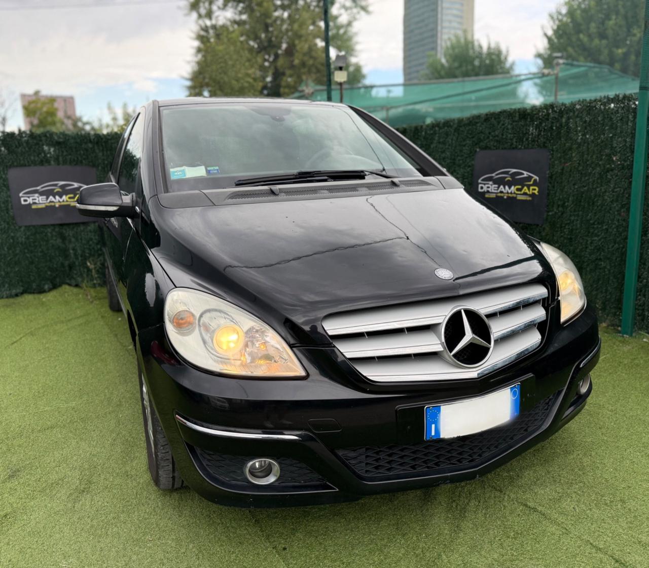 Mercedes B160 GPL 2010 NEOPATENTATI