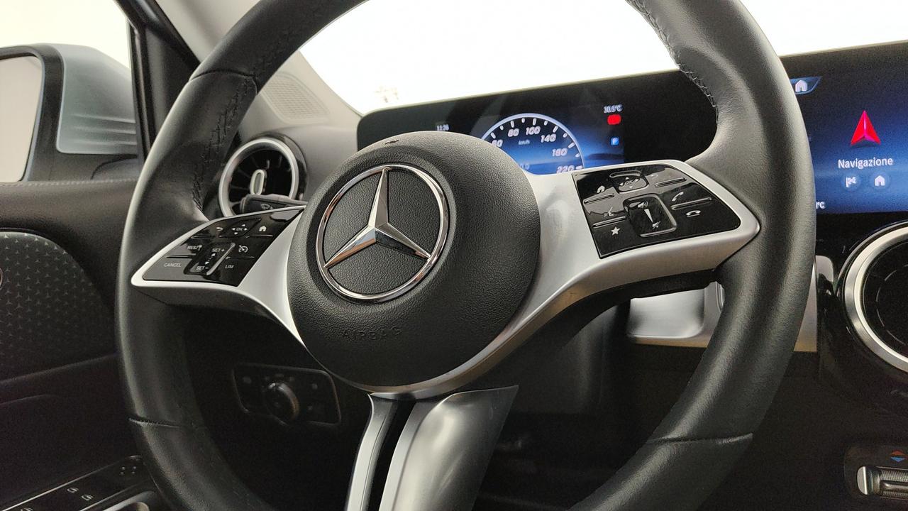Mercedes-Benz GLB 180 d Progressive Advanced auto