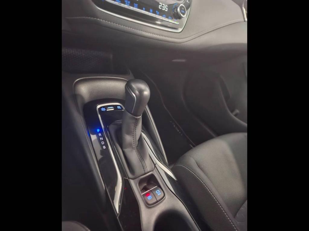 Toyota Corolla 1.8 Hybrid Active CVT