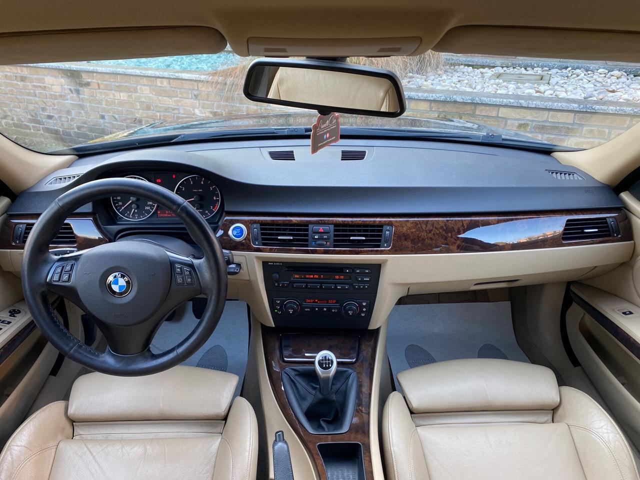 Bmw 320 320i cat Touring Futura