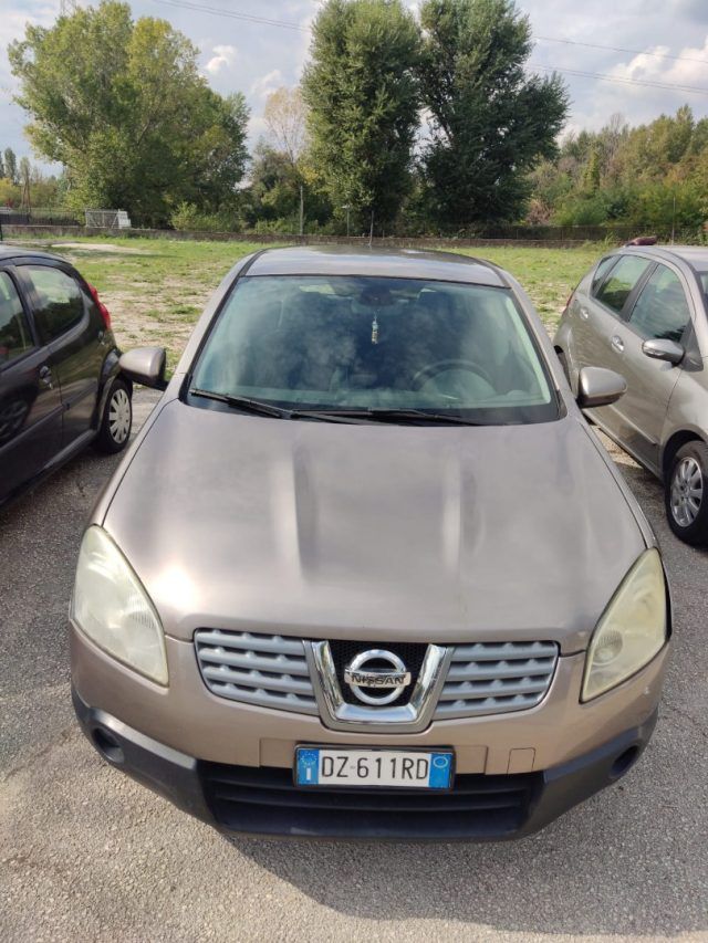 NISSAN Qashqai 2.0 dCi DPF 4WD