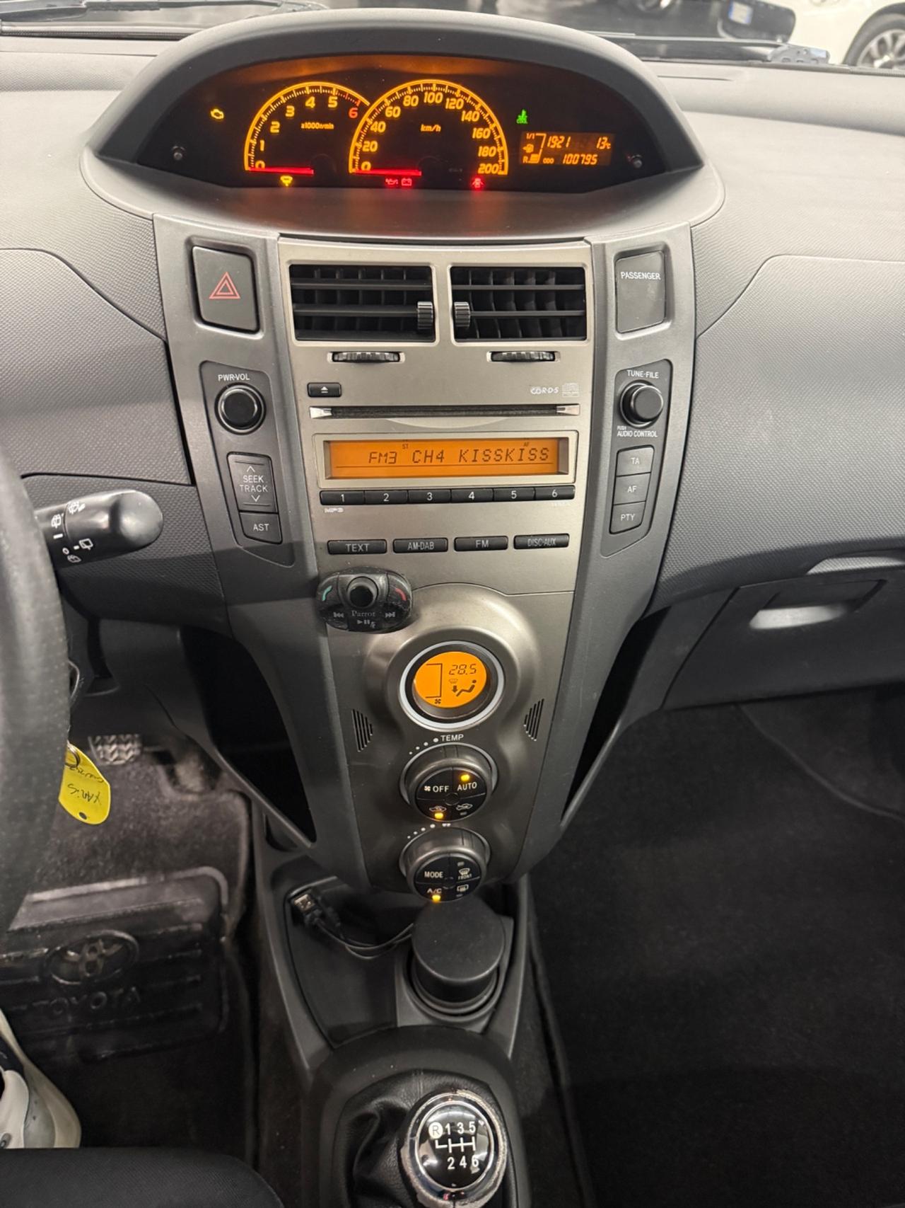 Toyota Yaris 1.4 D-4D DPF 5 porte Now