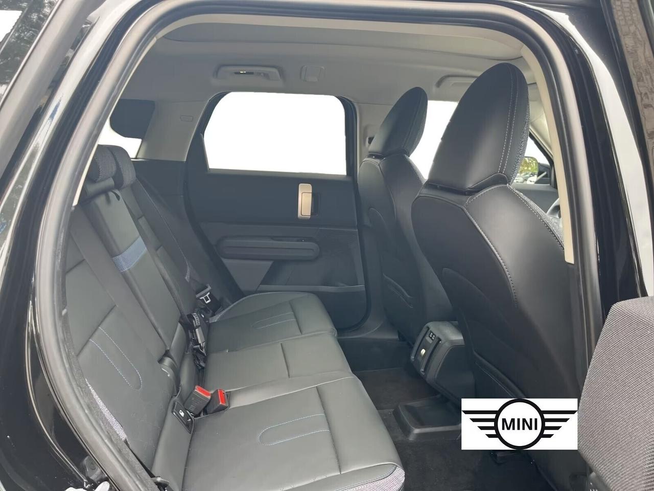 Mini Countryman C Autom. / PANORAMA / r18 / LED / PELLE
