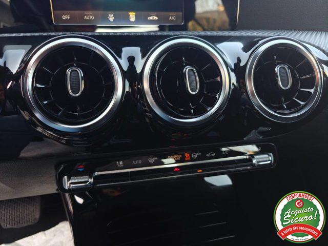 MERCEDES-BENZ A 180 d Automatic Premium